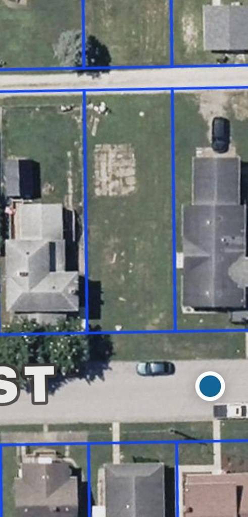 2205 Kanawha St, Moundsville, WV 26041