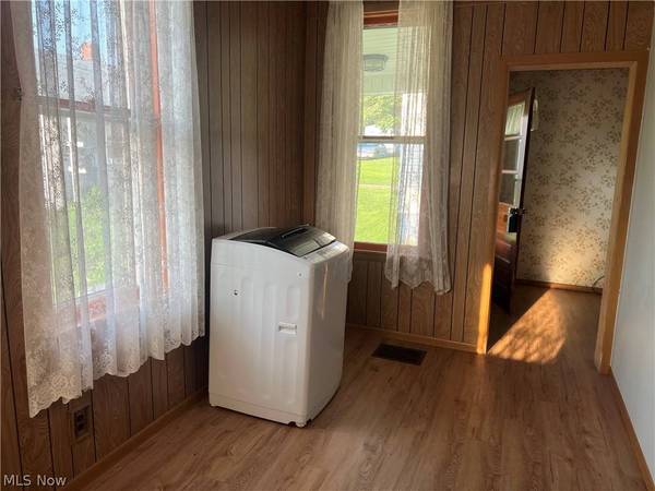 306 N 2nd ST, Bethesda, OH 43718