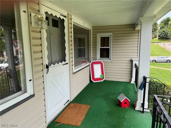 103 Park ST, St Clairsville, OH 43950