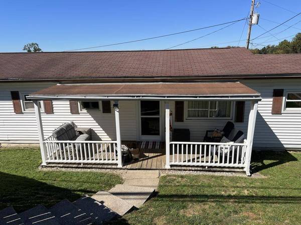 4134 Waynesburg Pike