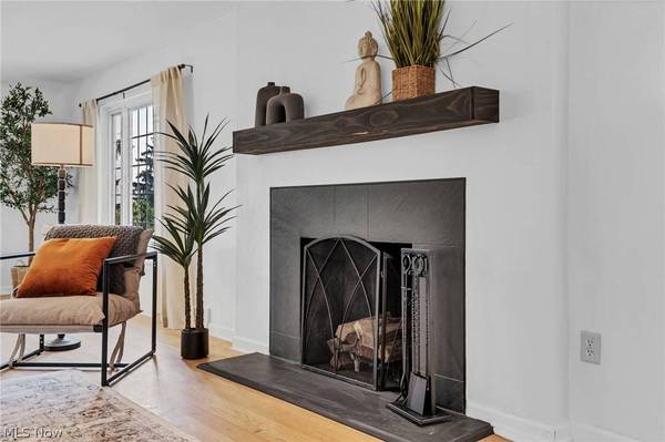 68305 Rolling Acres DR, St Clairsville, OH 43950