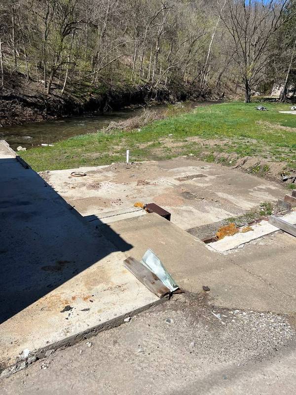 5035 National Rd, Triadelphia, WV 26059