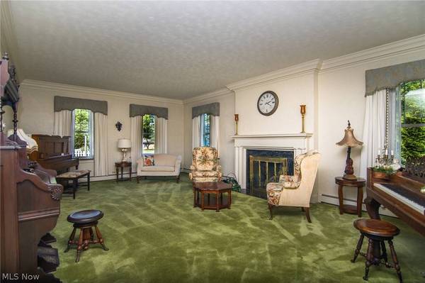 115 E Lawn AVE, St Clairsville, OH 43950