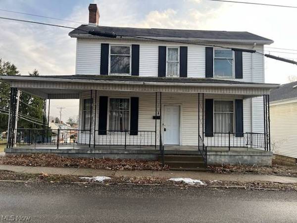 202 Walton AVE