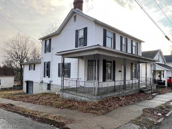 202 Walton AVE, Barnesville, OH 43713