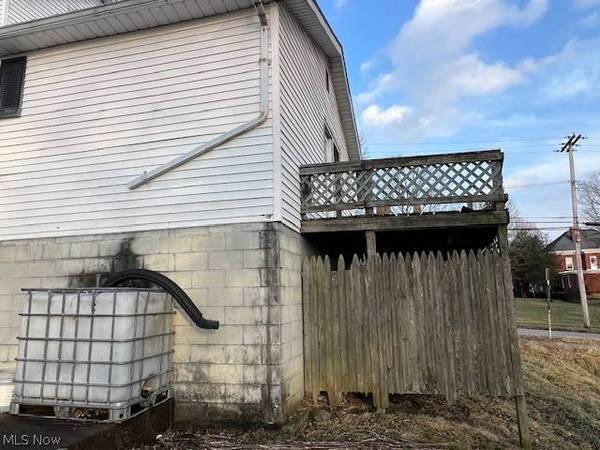 202 Walton AVE, Barnesville, OH 43713
