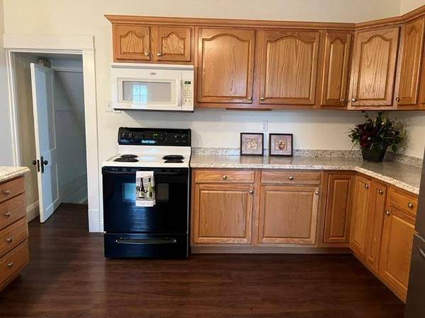 23 Ridgewood St, Wheeling, WV 26003