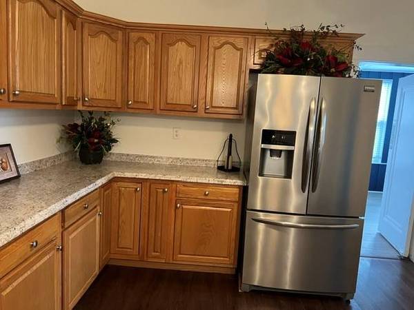 23 Ridgewood St, Wheeling, WV 26003
