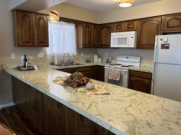 1513 7th St, Moundsville, WV 26041