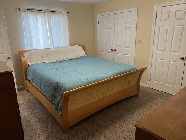 1513 7th St, Moundsville, WV 26041