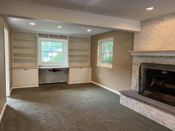 51 Brentwood Ave, Wheeling, WV 26003