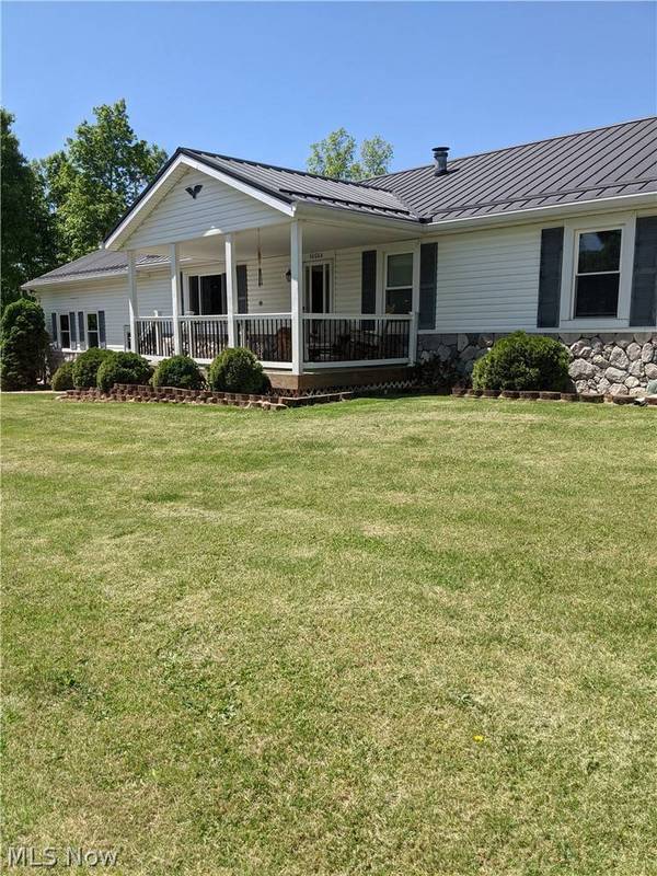 40006 Ramsey Ridge RD, Jacobsburg, OH 43933