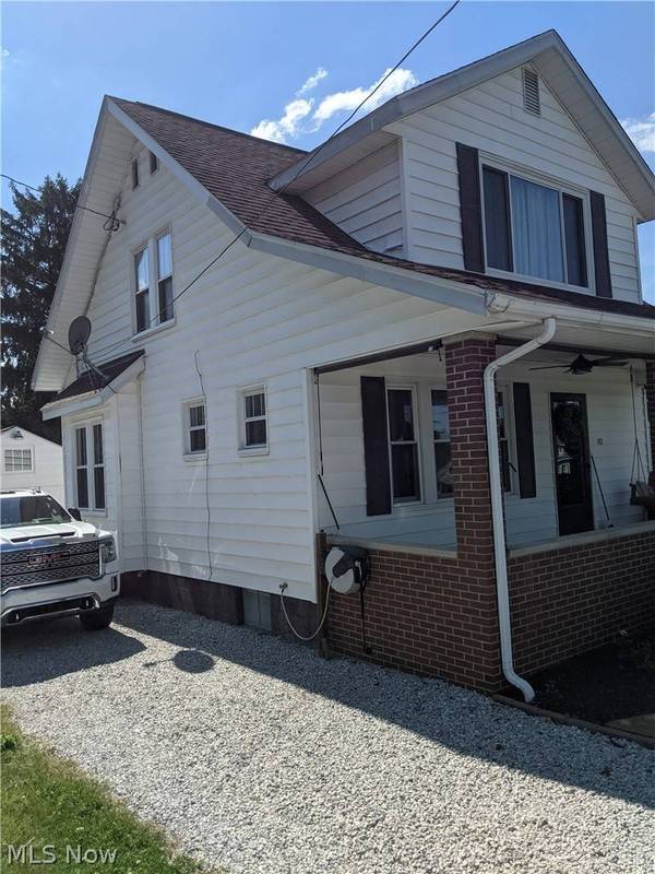 112 Overbaugh AVE, St Clairsville, OH 43950