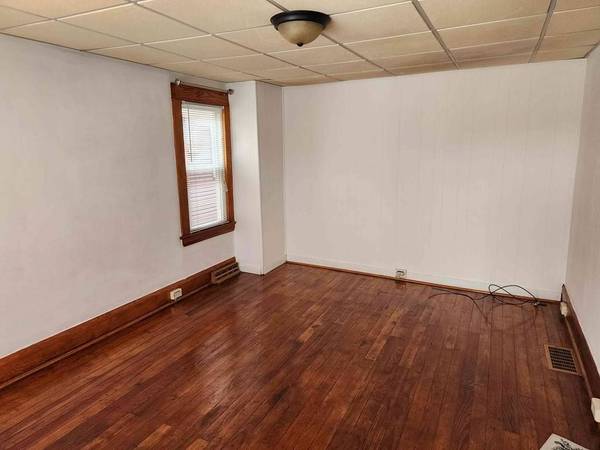 1111 Fort Henry Avenue, Wheeling, WV 26003