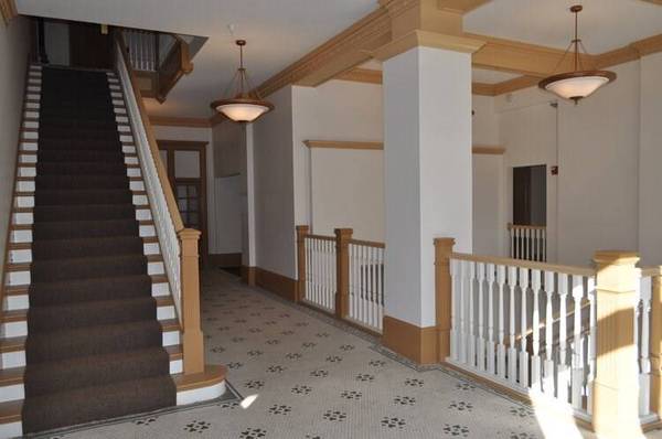 1324 Chapline St, Wheeling, WV 26003