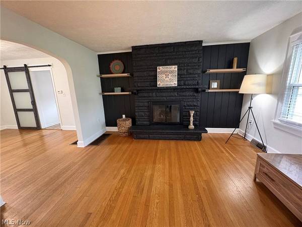 135 Overbaugh AVE, St Clairsville, OH 43950