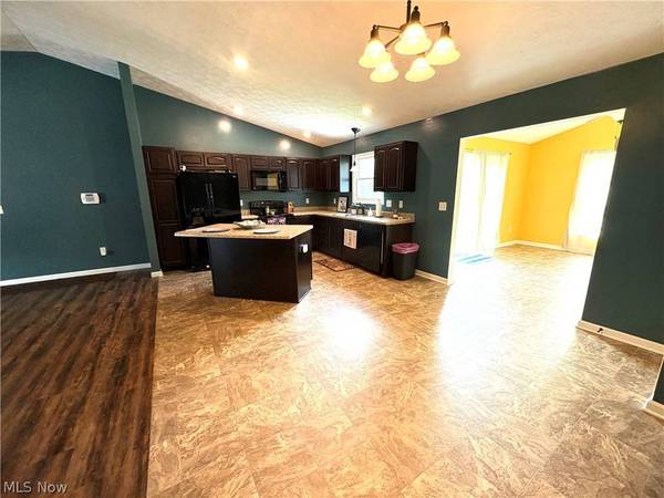 40900 Havenwood DR, Belmont, OH 43718