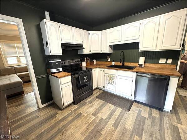 67131 Warnock-St. Clairsville RD, St Clairsville, OH 43950
