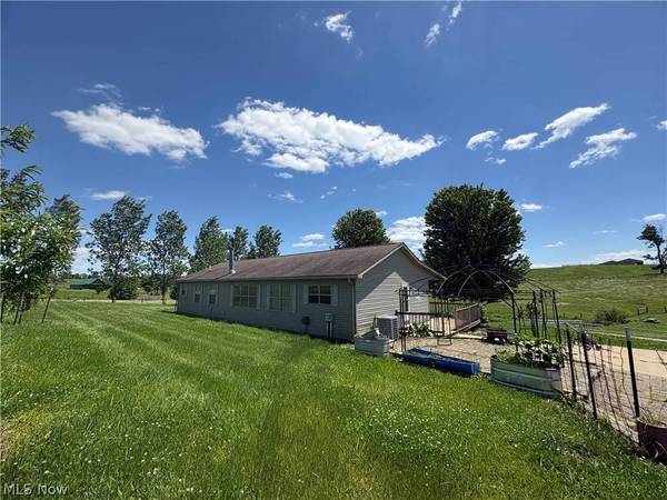 56400 Wheatly RD, Barnesville, OH 43713