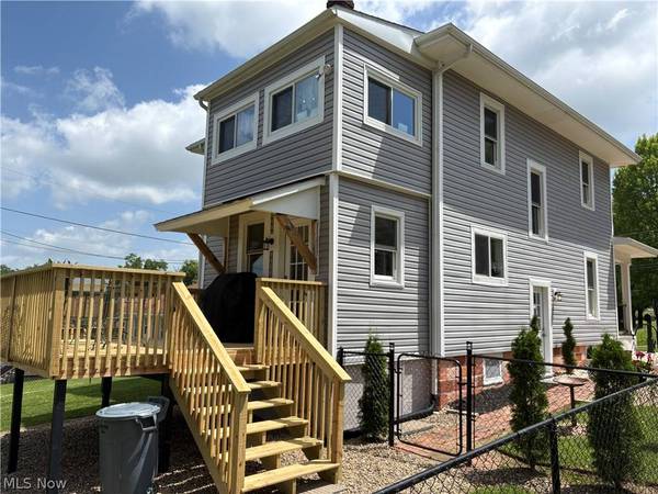 618 N Broadway ST, Barnesville, OH 43713