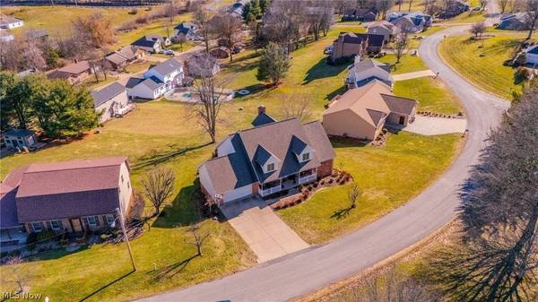 115 Cooper DR, St Clairsville, OH 43950