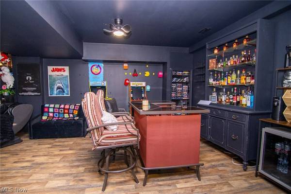 1 Edinburgh WAY, St Clairsville, OH 43950