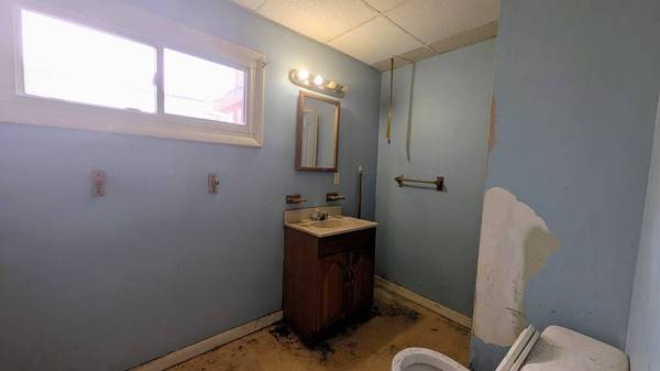 77 Maryland St, Wheeling, WV 26003