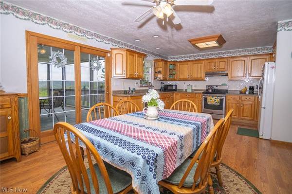 50925 Windy Hill RD, Jacobsburg, OH 43933