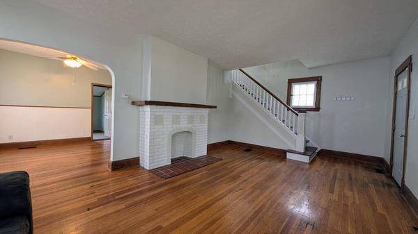 111 Alice Ave, Wheeling, WV 26003
