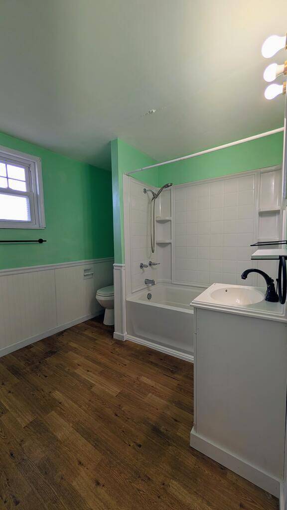 111 Alice Ave, Wheeling, WV 26003