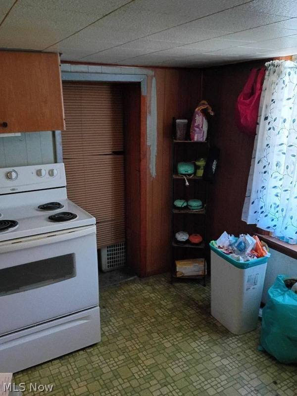 58640 Charles ST, Martins Ferry, OH 43935