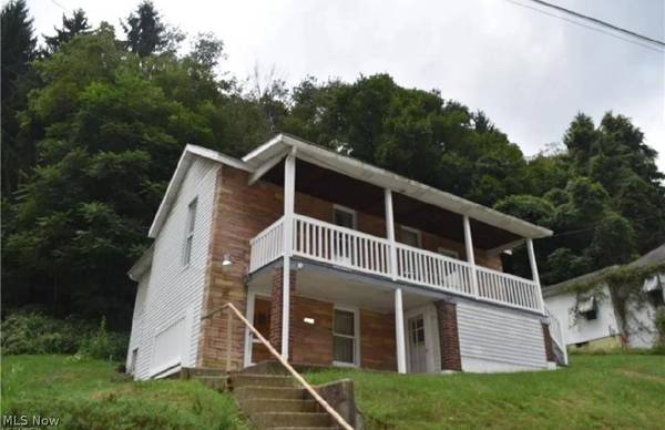 58640 Charles ST, Martins Ferry, OH 43935