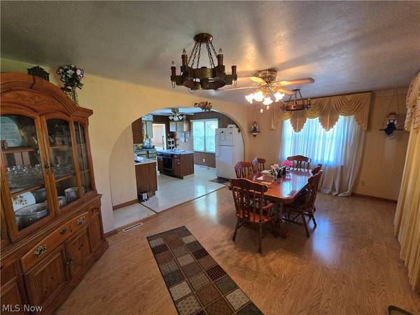 161 Benson LN, Steubenville, OH 43952