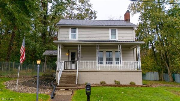 112 Spring ST, St Clairsville, OH 43950