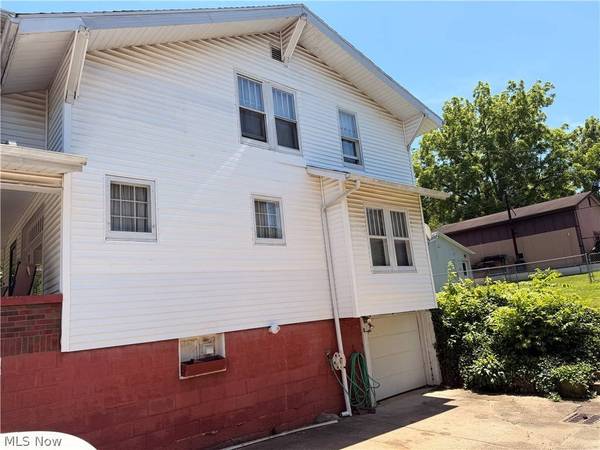 1018 Foster AVE, Cambridge, OH 43725