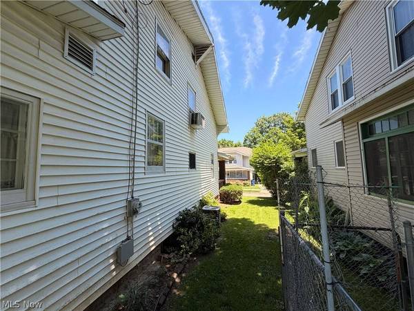 1018 Foster AVE, Cambridge, OH 43725