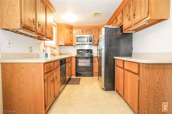 112 Cole ST, Barnesville, OH 43713