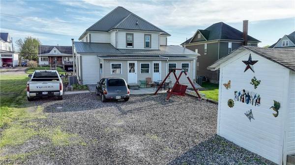 204 & 206 W Marietta ST, Woodsfield, OH 43793