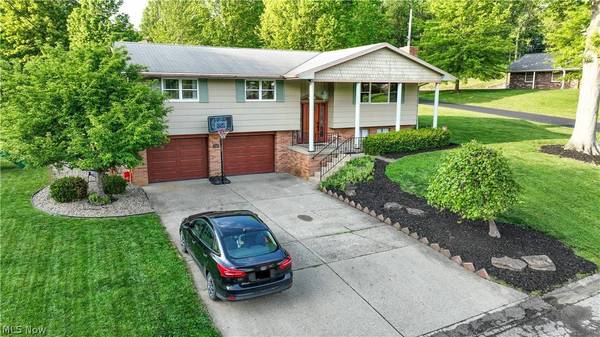 116 Carroll DR, St Clairsville, OH 43950