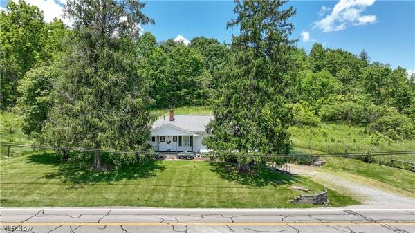 24273 Leatherwood RD, Quaker City, OH 43773
