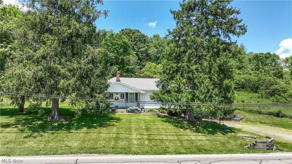 24273 Leatherwood RD, Quaker City, OH 43773