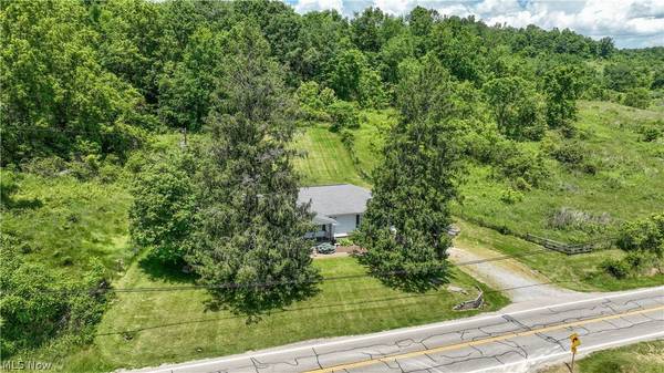 24273 Leatherwood RD, Quaker City, OH 43773