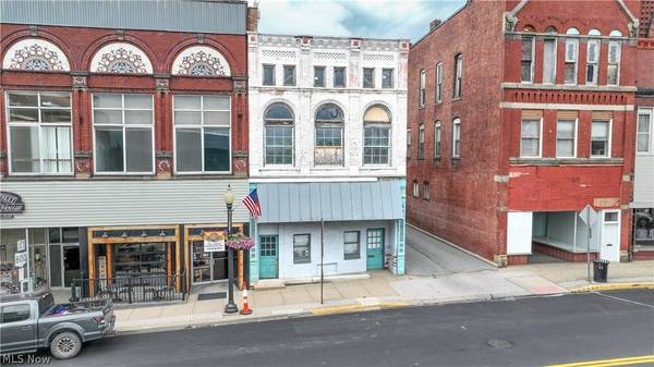 141 E Main ST, Barnesville, OH 43713