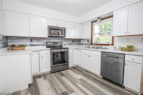 135 Pine LN, Barnesville, OH 43713