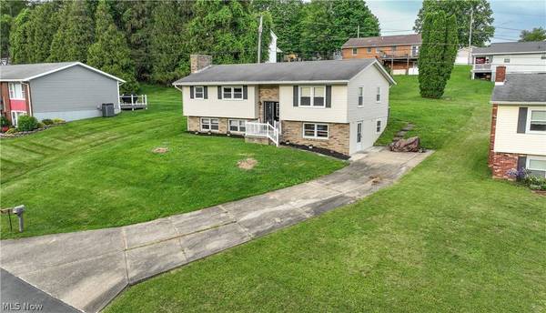 135 Pine LN, Barnesville, OH 43713