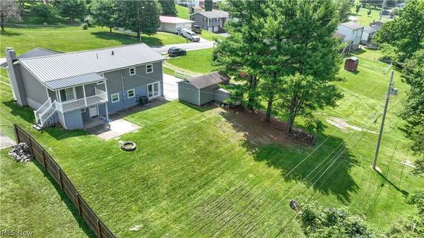 122 Pine LN, Barnesville, OH 43713