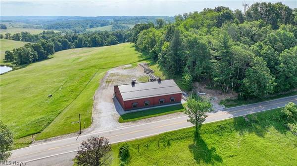 42547 Belmont Centerville RD, Belmont, OH 43718