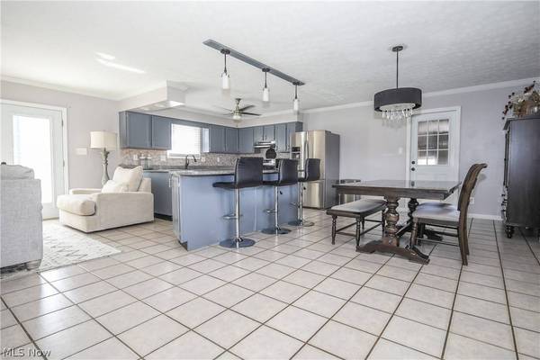 46282 Atkinson RD, St Clairsville, OH 43950
