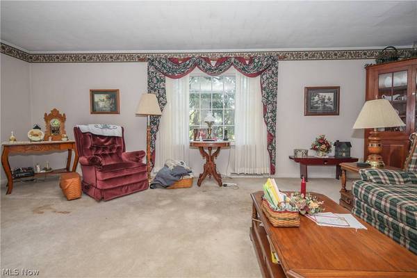 24273 Leatherwood RD, Quaker City, OH 43773
