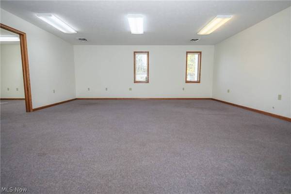 277 Canal AVE SE, New Philadelphia, OH 44663